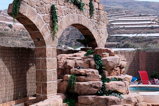 01b4a77210dc50591de8ed9d6a26c9211